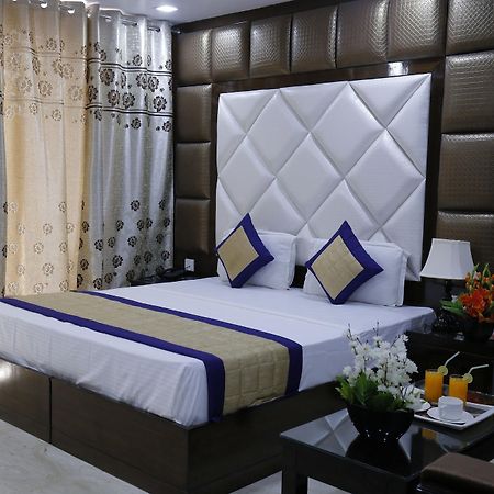 Stay At Hotel Pride, Delhi, Near Karol Bagh Metro Delhi (National Capital Territory of India) Ngoại thất bức ảnh