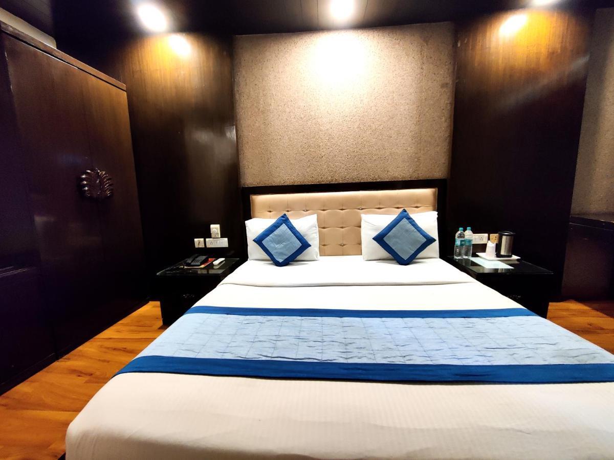 Hotel Delhi Pride, Karol Bagh Ngoại thất bức ảnh