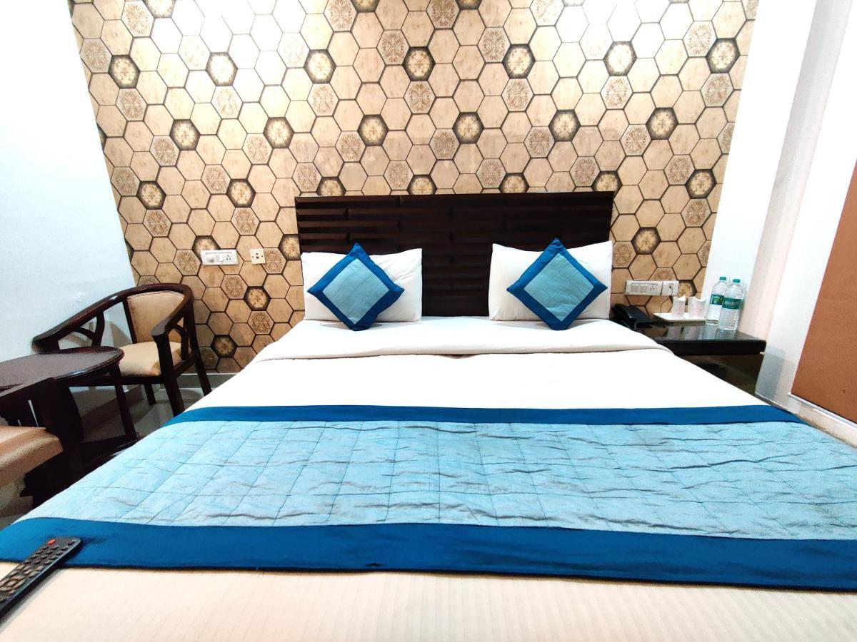 Hotel Delhi Pride, Karol Bagh Ngoại thất bức ảnh