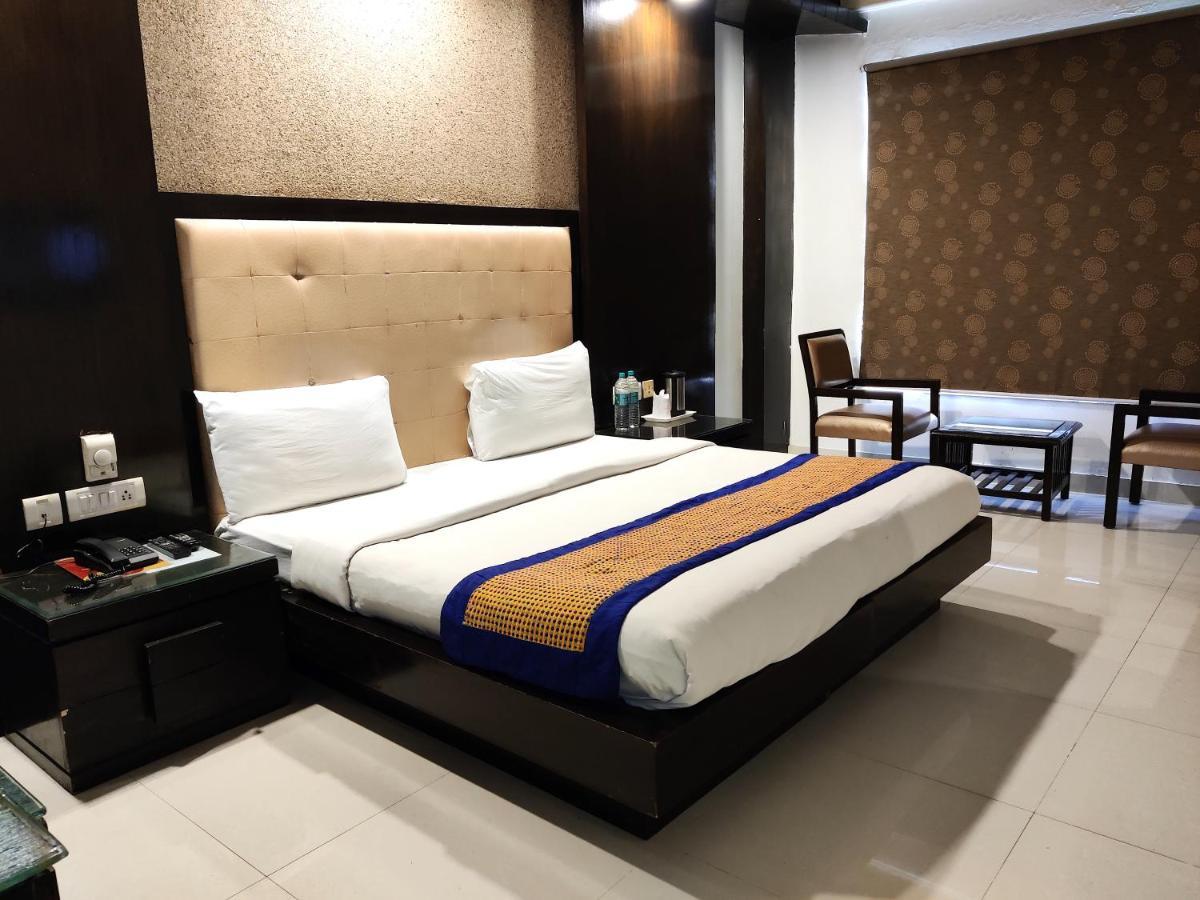 Stay At Hotel Pride, Delhi, Near Karol Bagh Metro Delhi (National Capital Territory of India) Ngoại thất bức ảnh