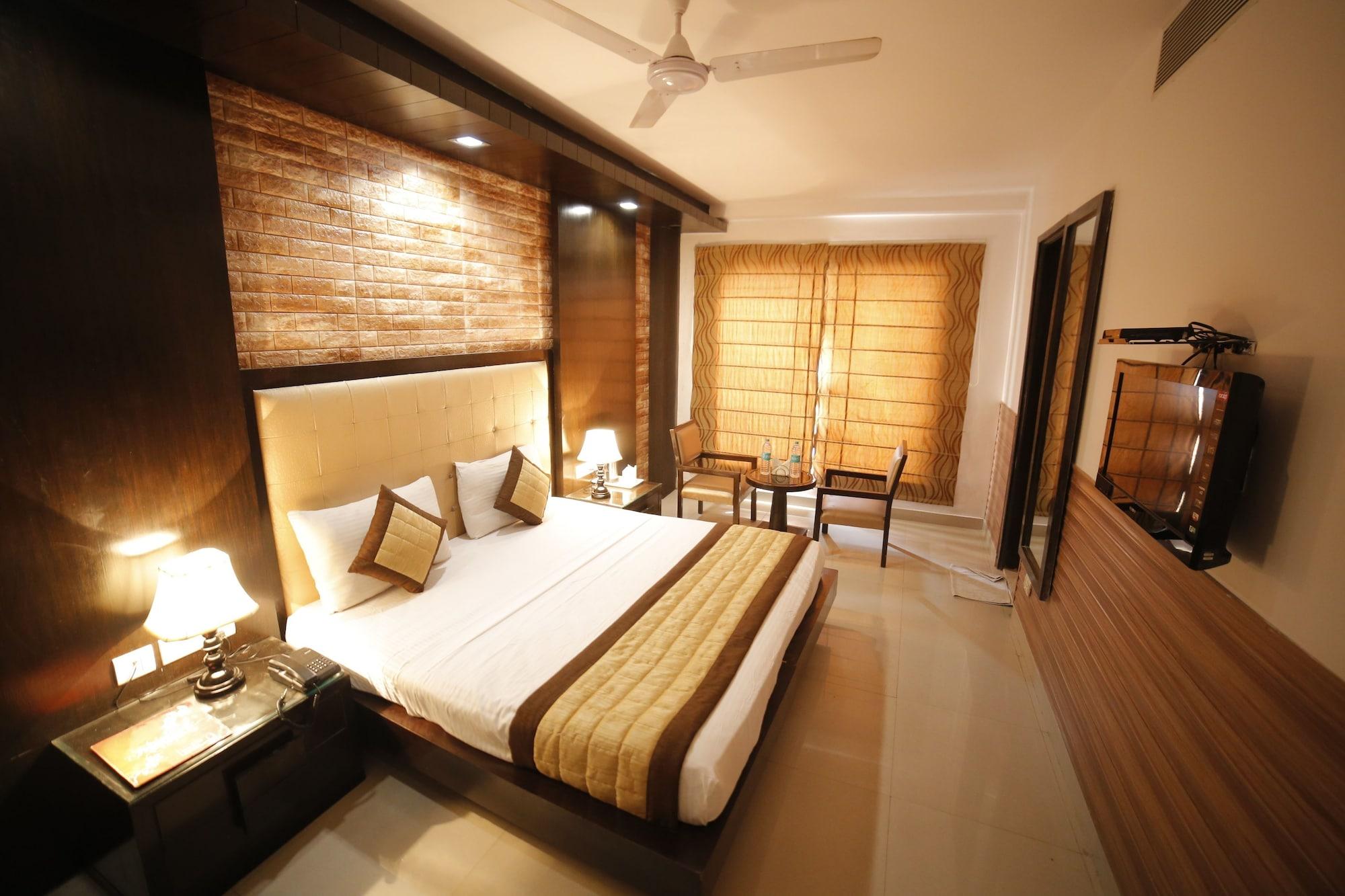 Stay At Hotel Pride, Delhi, Near Karol Bagh Metro Delhi (National Capital Territory of India) Ngoại thất bức ảnh