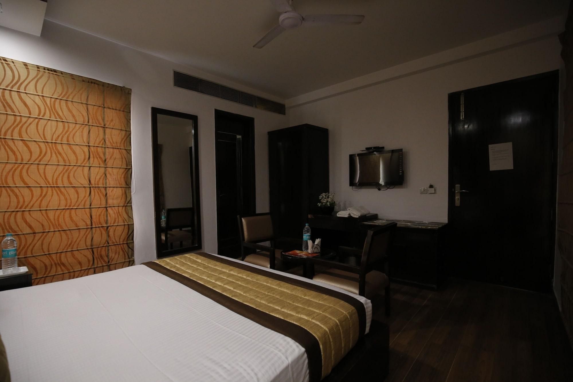 Hotel Delhi Pride, Karol Bagh Ngoại thất bức ảnh