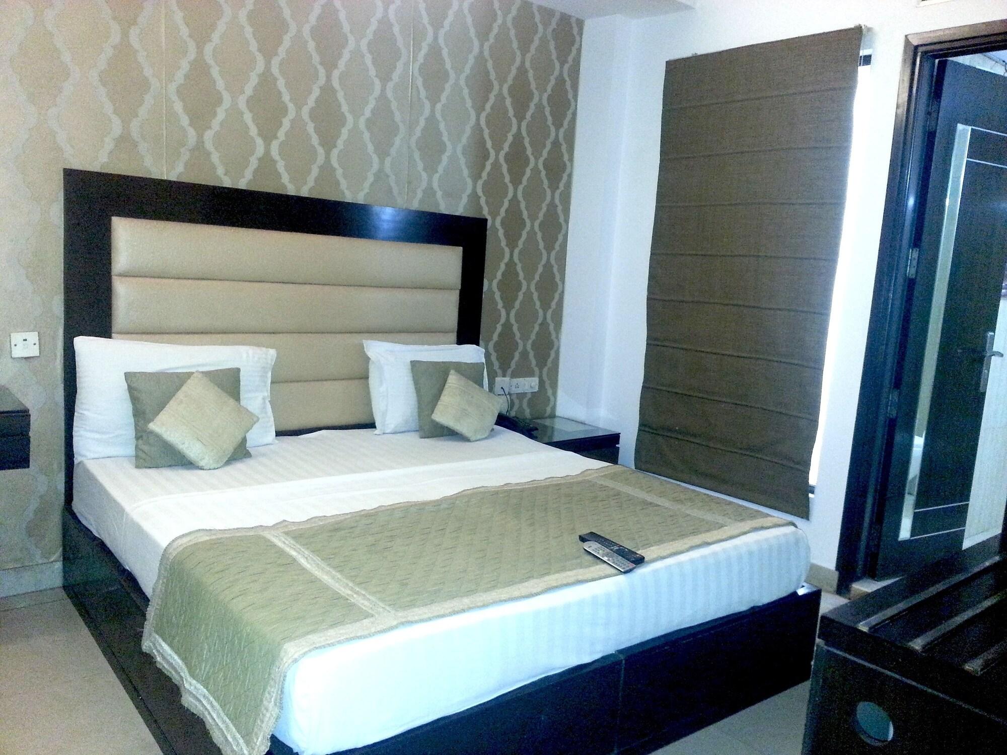 Stay At Hotel Pride, Delhi, Near Karol Bagh Metro Delhi (National Capital Territory of India) Ngoại thất bức ảnh
