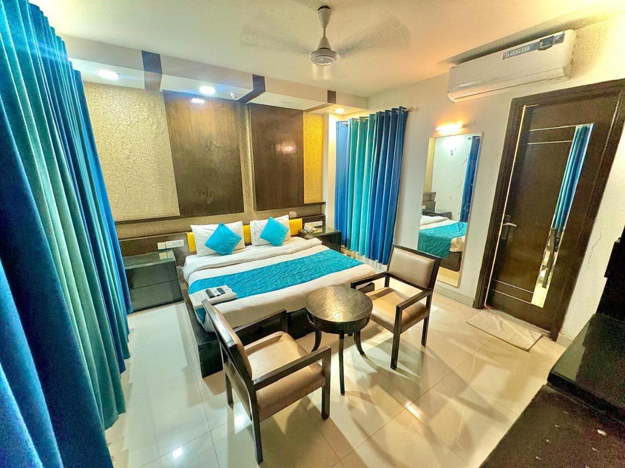 Stay At Hotel Pride, Delhi, Near Karol Bagh Metro Delhi (National Capital Territory of India) Ngoại thất bức ảnh